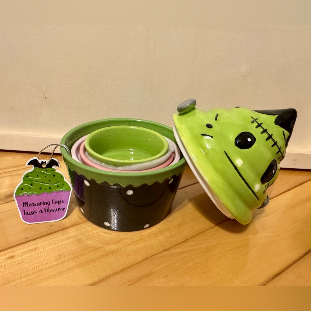 Frankenstein Cupcake Measuring Cups Set | Halloween Kitchen Decor | Ceramic - Picture 2 of 3